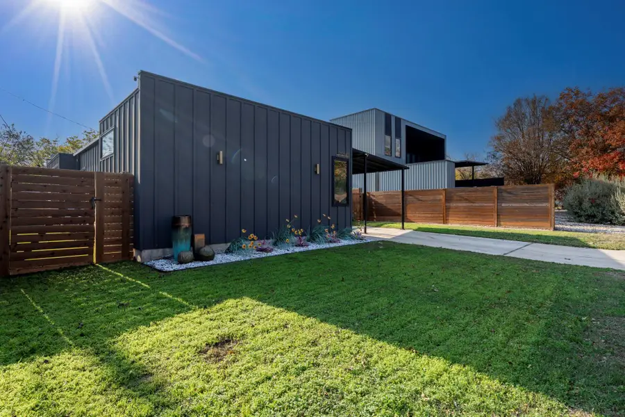 7525 Delafield Ln #B, Austin, TX 78752 - #3