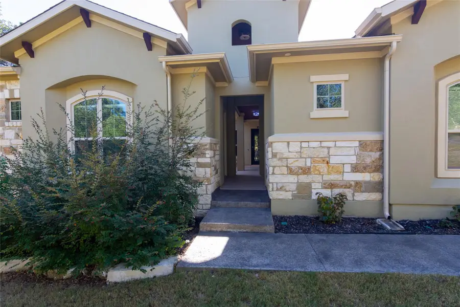 316 Chadwick Dr, Georgetown, TX 78628 - Image #3