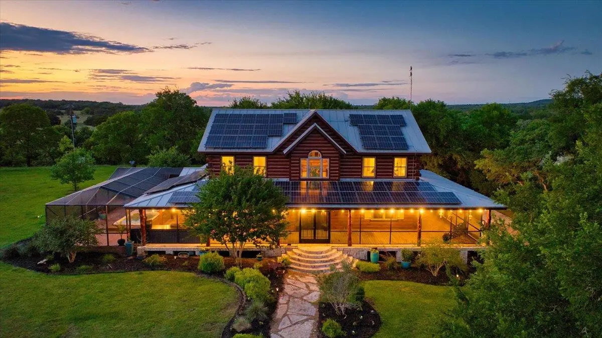 301 Blessing Ranch Rd., Liberty Hill, TX 78642 - #1