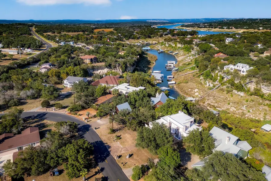 22124 Briarcliff Dr, Spicewood, TX 78669 - Image #3