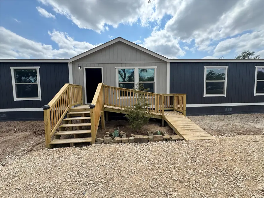 1740 Sandy Creek Rd, Dale, TX 78616 - Image #3