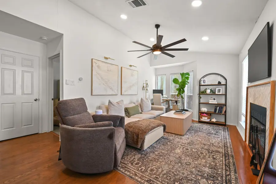 2520 Quarry Rd #304, Austin, TX 78703 - #2