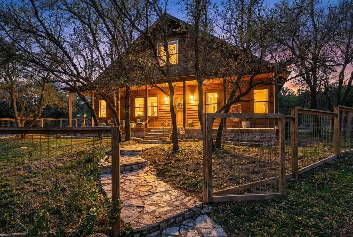 22706 Rocking A Trl, Spicewood, TX 78669 - #1