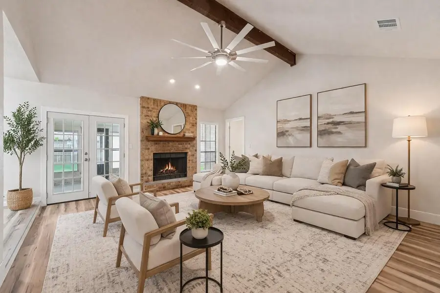 1800 Cedarlawn St, Taylor, TX 76574 - #2