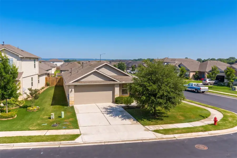 233 Baron Creek Trl, Bastrop, TX 78602 - #2
