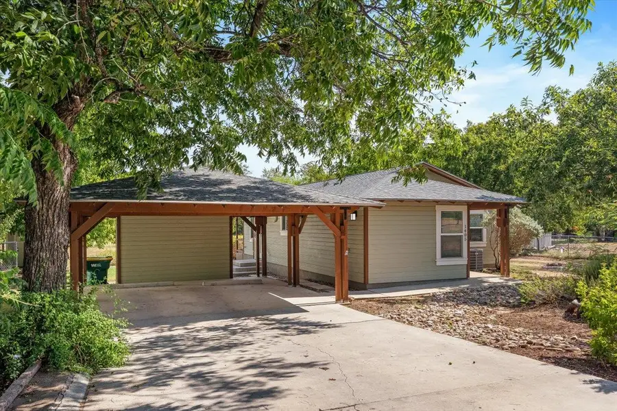 1405 Johnson St, Marble Falls, TX 78654 - #3