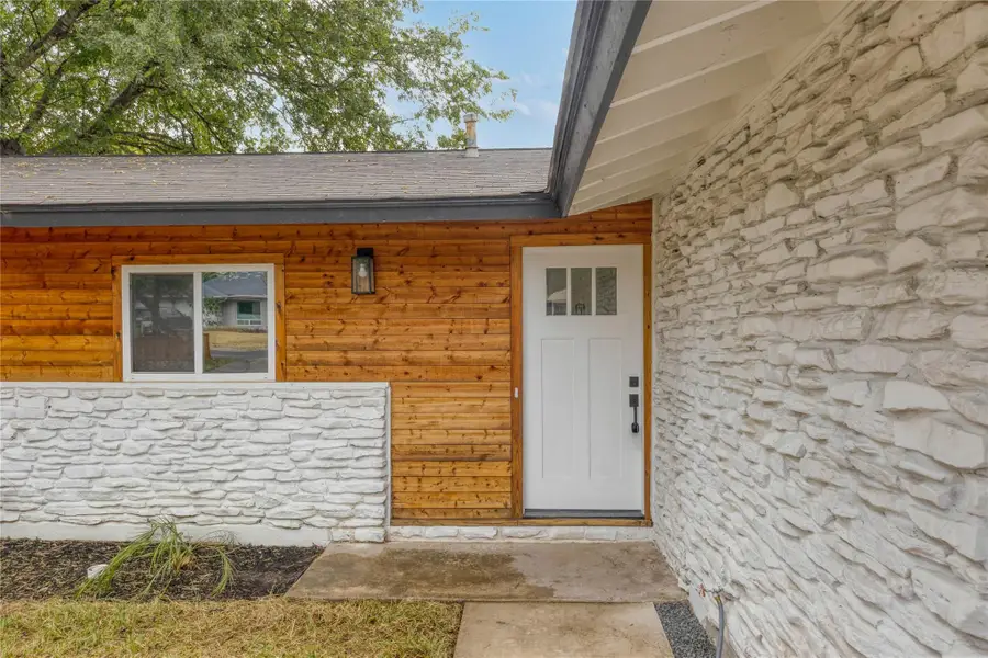 6907 Tulane Dr, Austin, TX 78723 - Image #3