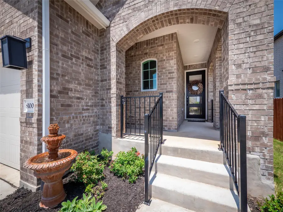 8100 Purple Aster Pass, Lago Vista, TX 78645 - Image #3