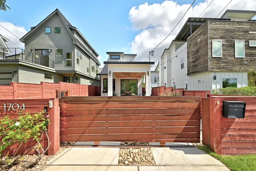 1704 E 13th St #B, Austin, TX 78702 - #3