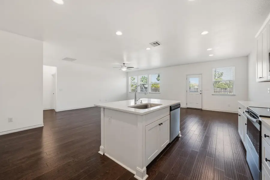 709 American Trl #58, Leander, TX 78641 - #3