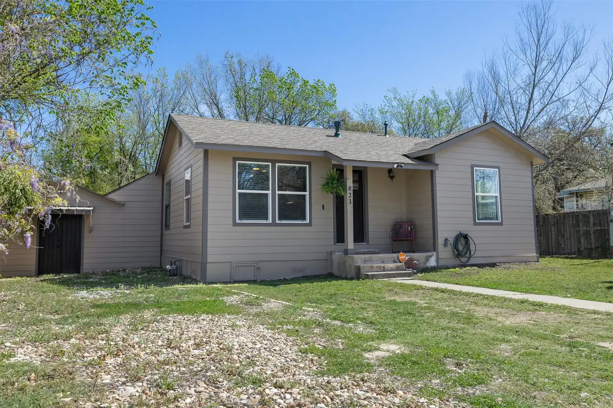 823 Hickory St, Rockdale, TX 76567 - #1
