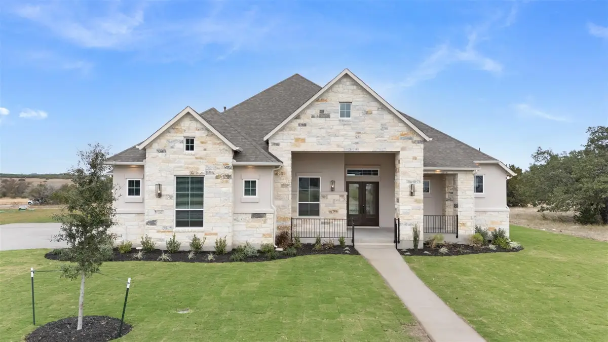 212 Three Rivers Rd, Florence, TX 76527 - Image #1