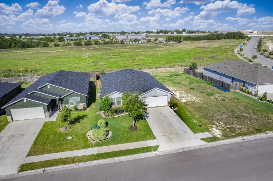 108 Hemp Hl, Jarrell, TX 76537 - #2