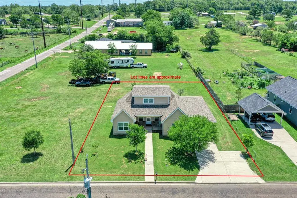 2409 Pecan St, Bastrop, TX 78602 - #1