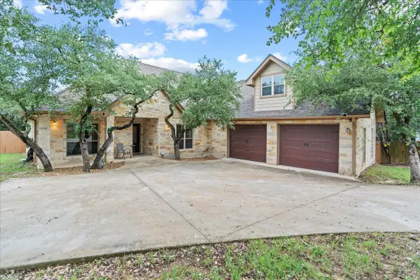 9 Caliche Ct, Wimberley, TX 78676