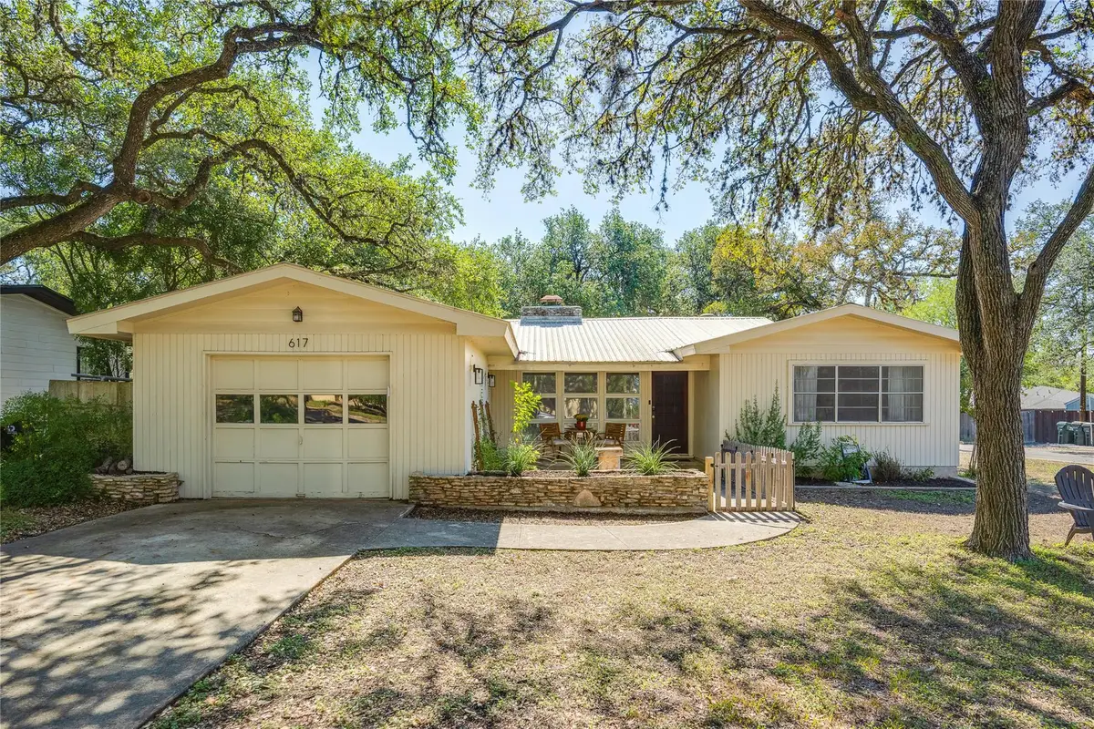 617 Dale Dr, San Marcos, TX 78666 - #1