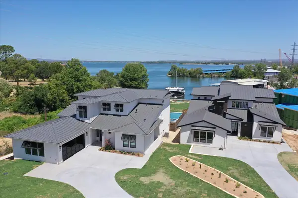 114 Captains Cove, Horseshoe Bay, TX 78657