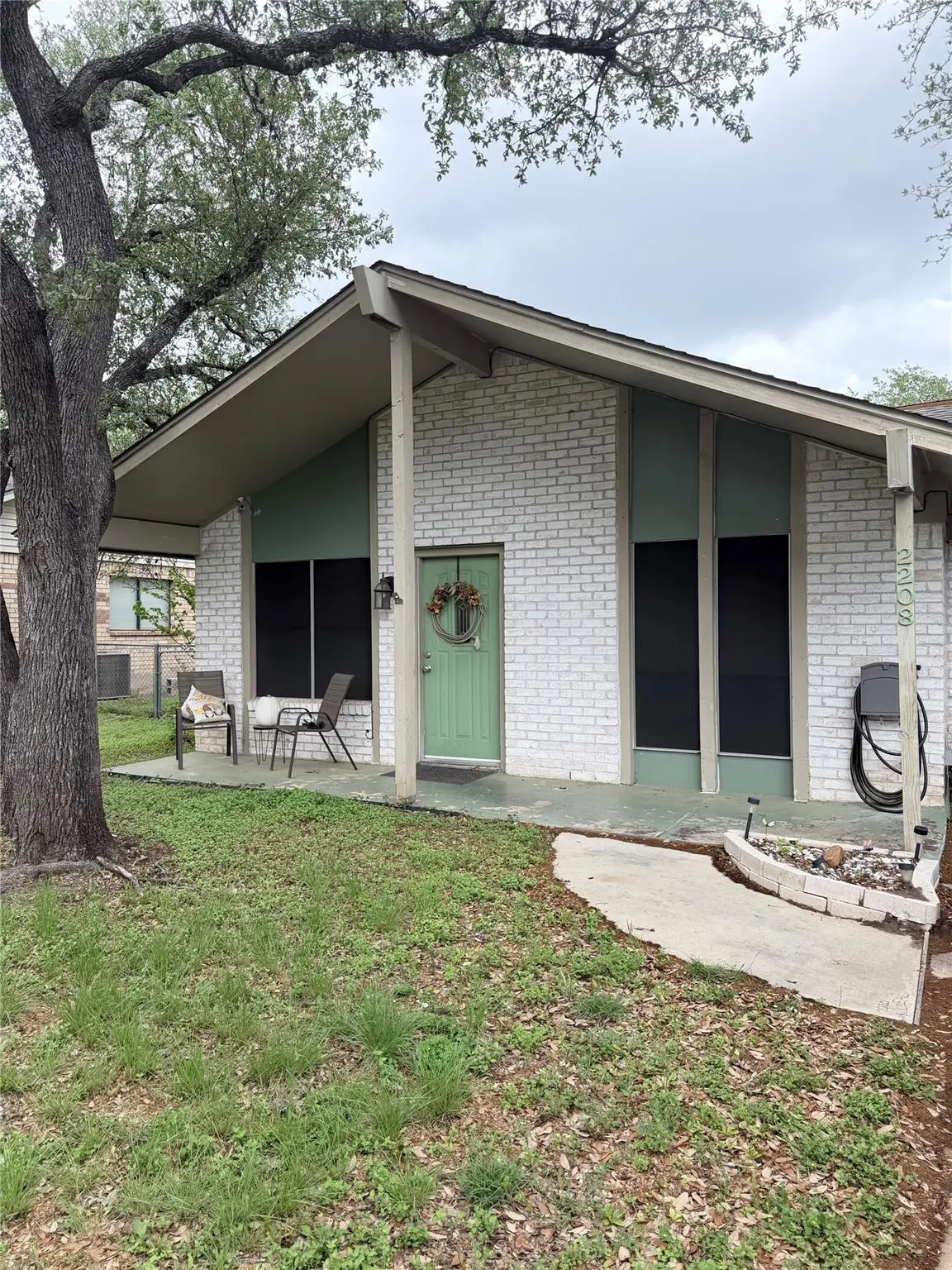 2208 N Cannes Dr, Cedar Park, TX 78613 - #1