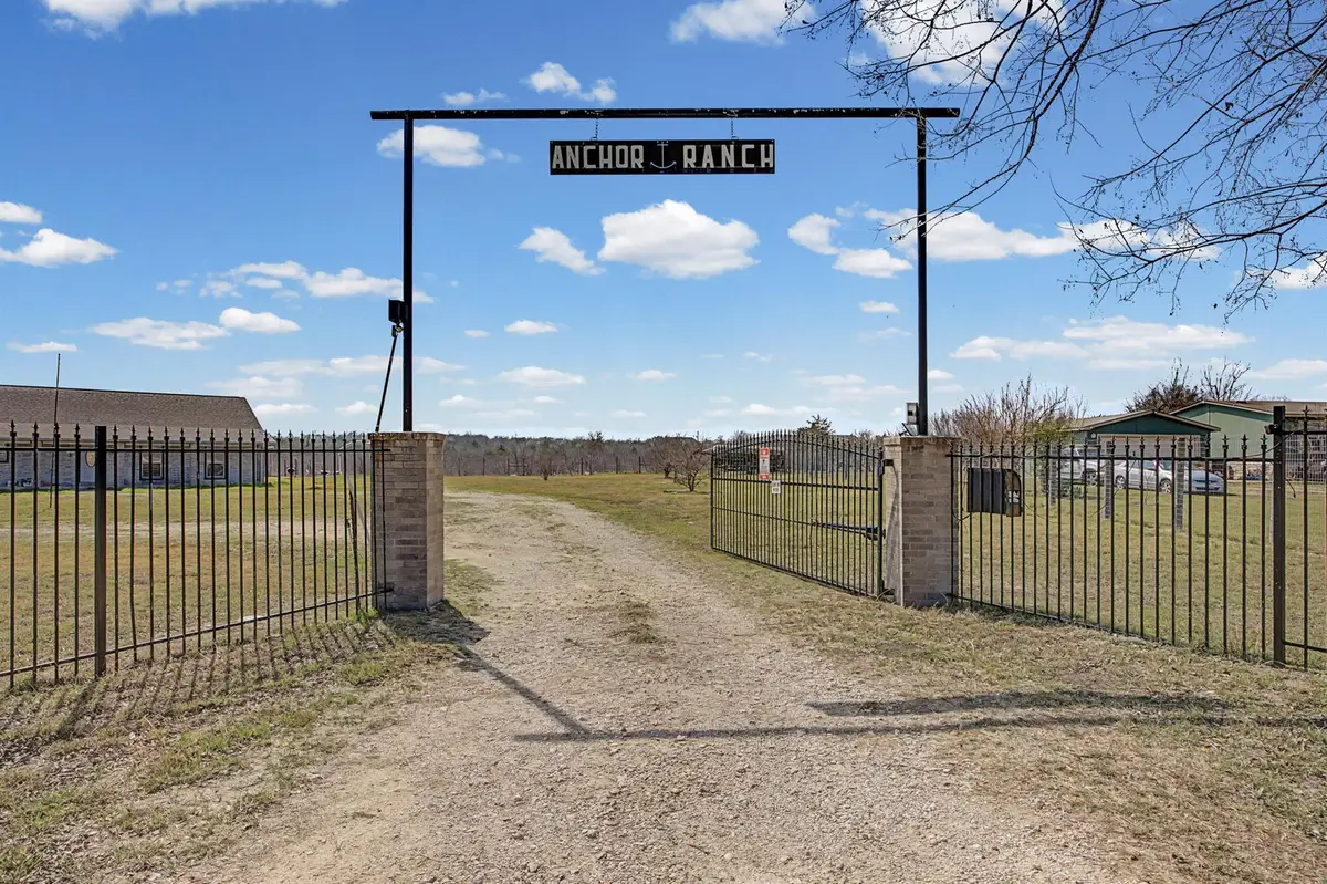 537 Mesa Dr, Del Valle, TX 78617 - #1