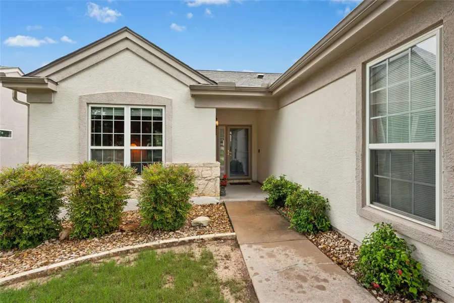 120 Breckenridge St, Georgetown, TX 78633 - #2