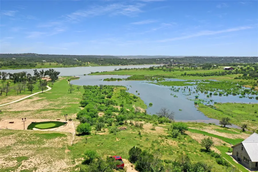 281 Chimney Cove Dr, Marble Falls, TX 78654 - #2