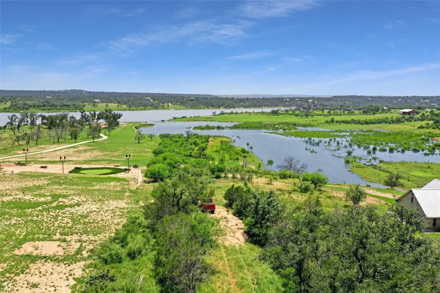 281 Chimney Cove Dr, Marble Falls, TX 78654 - #3