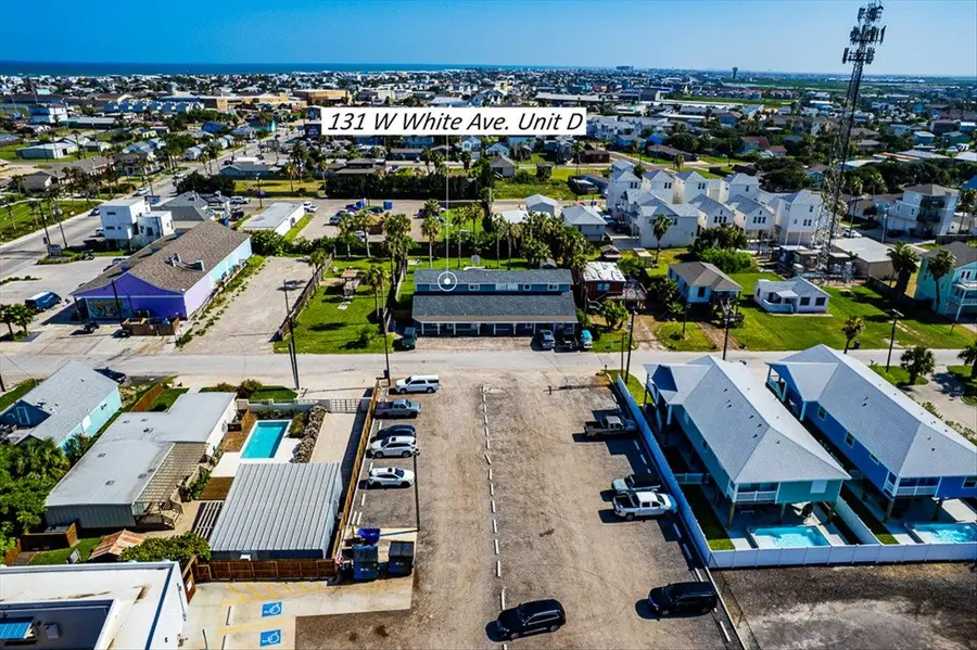 131 W White Ave #D, Port Aransas, TX 78373 - #3