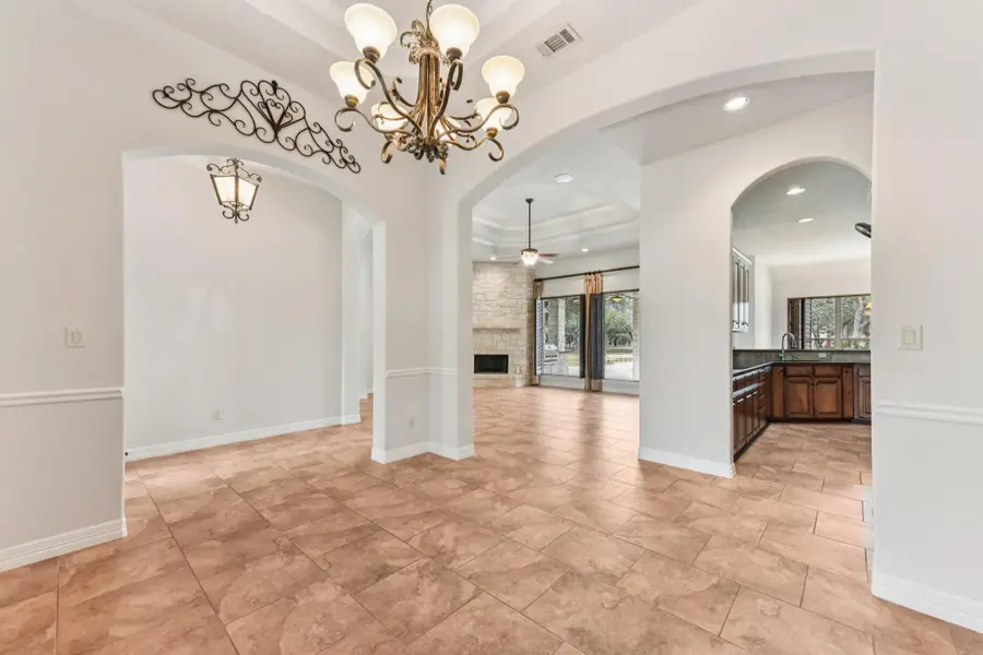 105 Silver Leaf Dr, Georgetown, TX 78633 - Image #3