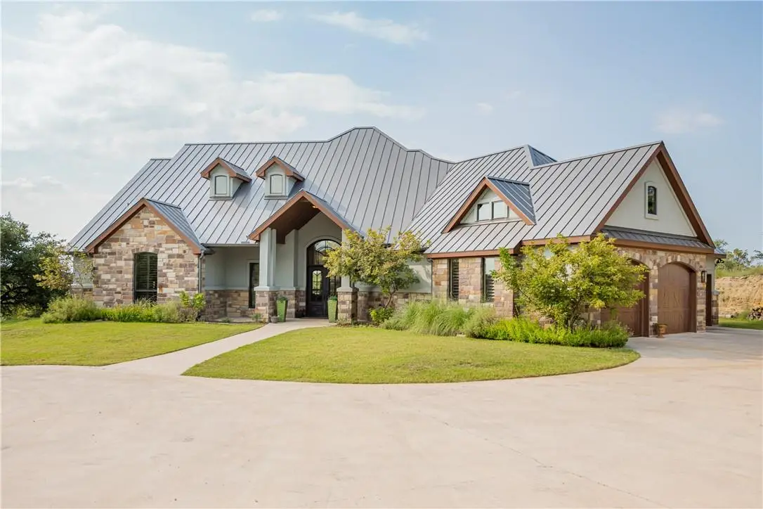 21301 Dill Cir, Spicewood, TX 78669 - #1