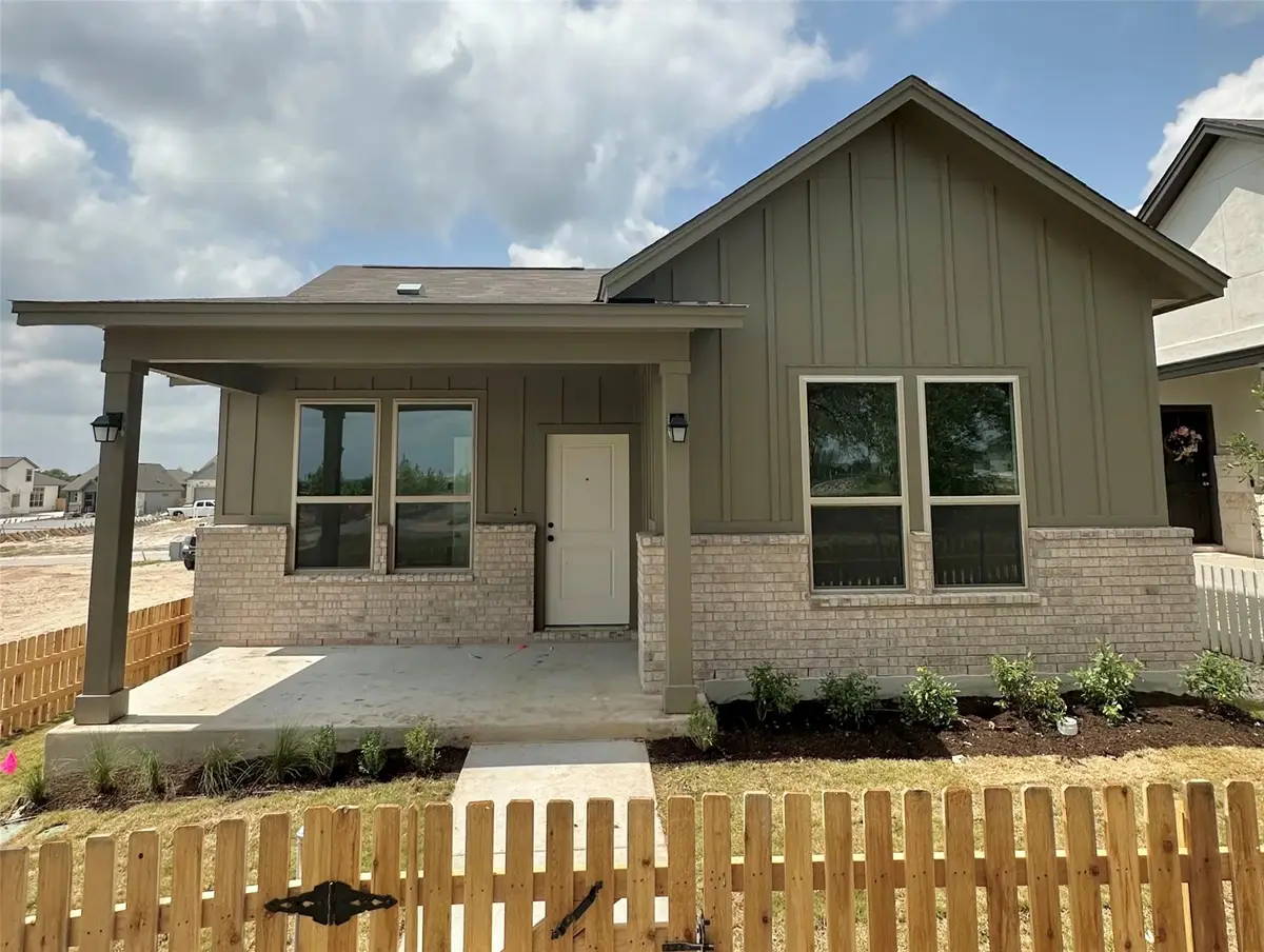 340 Glocken Ln, Kyle, TX 78640 - Image #1