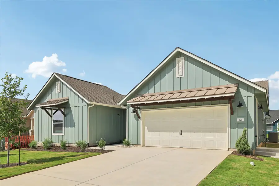 321 Sweeping Sage Ln, San Marcos, TX 78666 - Image #2