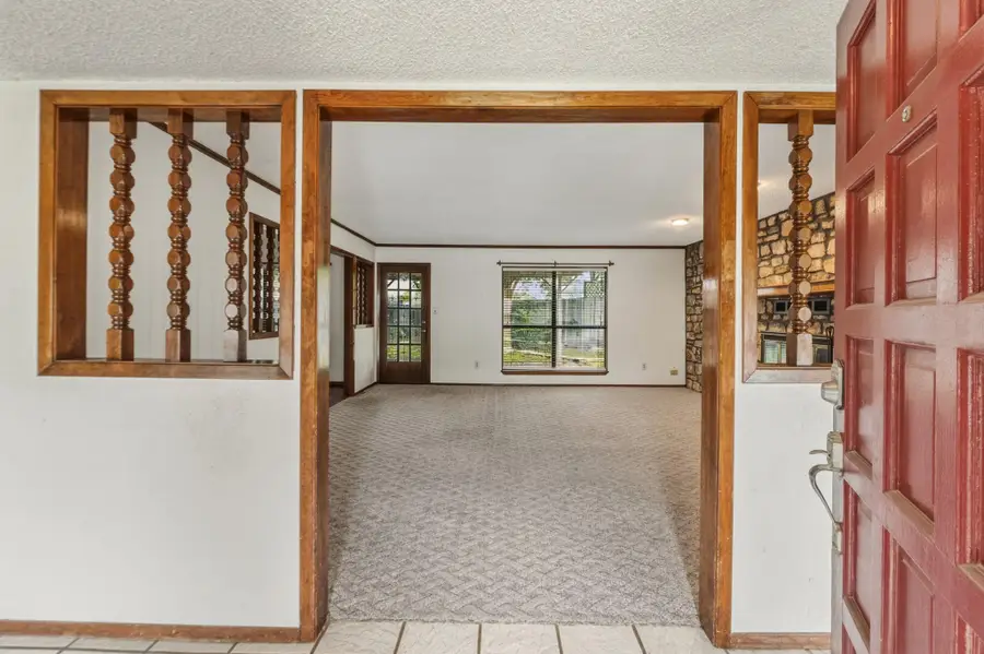 1303 Creekview Dr, Round Rock, TX 78681 - #3