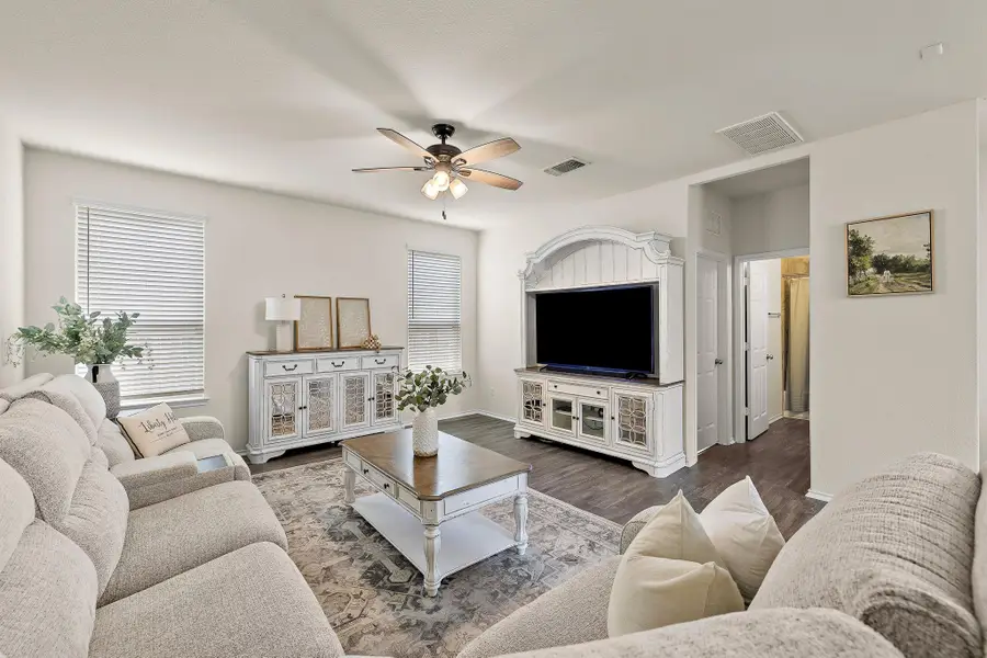 241 La Dera Dr, Liberty Hill, TX 78642 - #3