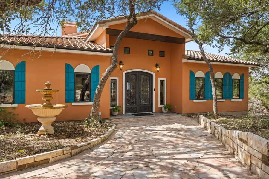 653 Saddleridge Dr, Wimberley, TX 78676 - #2