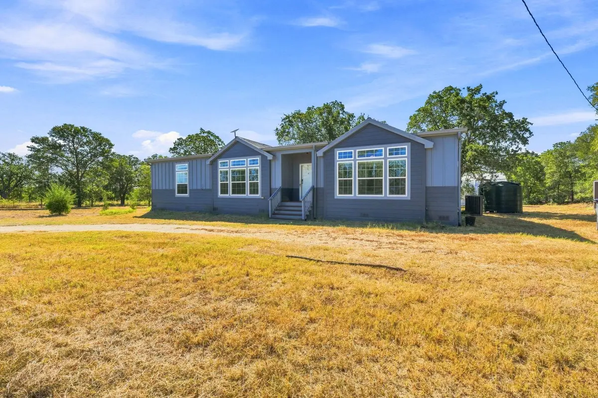 615 Green Acre Dr, Dale, TX 78616 - #1