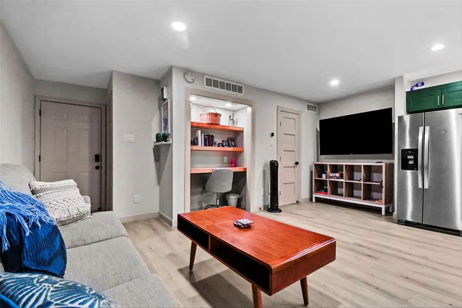 1840 Burton Dr #192, Austin, TX 78741 - #3