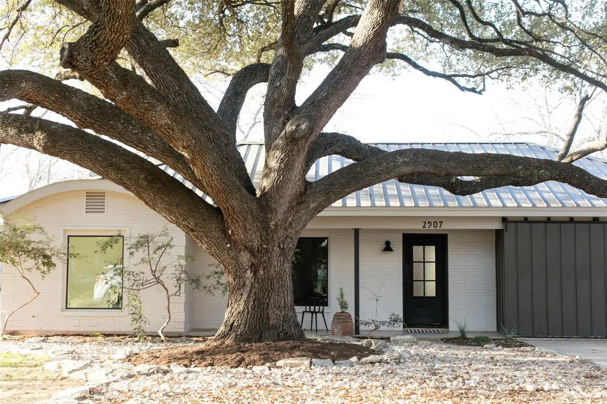 2907 Pinecrest Dr, Austin, TX 78757 - Image #1