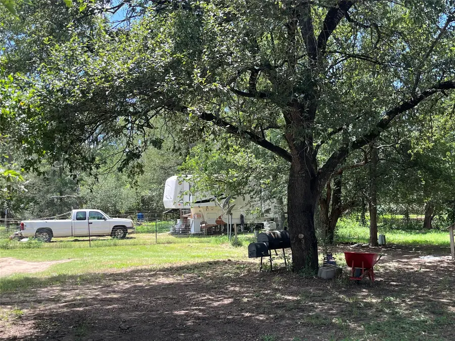 354 Lower Red Rock Rd, Bastrop, TX 78602 - Image #2