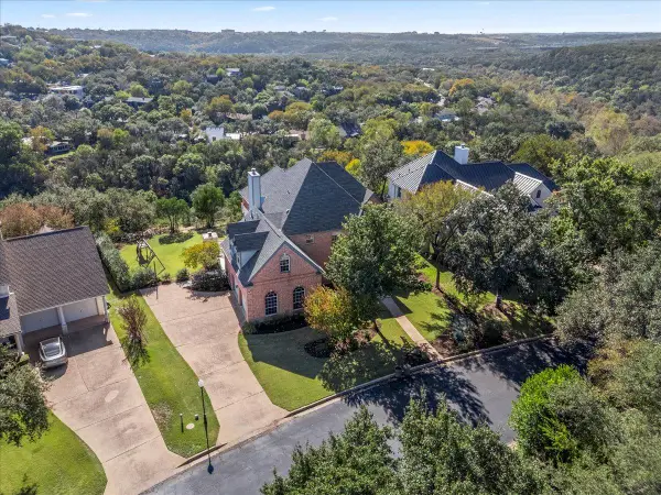 2707 Bartons Bluff Ln, Austin, TX 78746