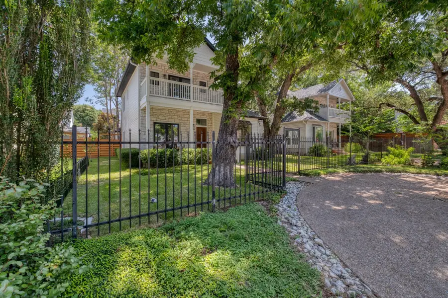 1204 W 39th St, Austin, TX 78756 - #3