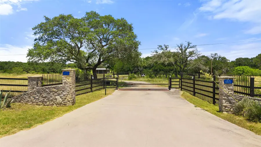 6571 County Road 340, Burnet, TX 78611 - #3