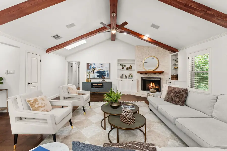 6604 Whitemarsh Valley Walk, Austin, TX 78746 - Image #3