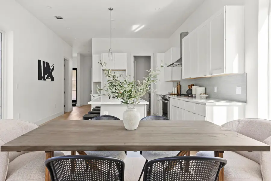 1702 Hartford Rd, Austin, TX 78703 - Image #3