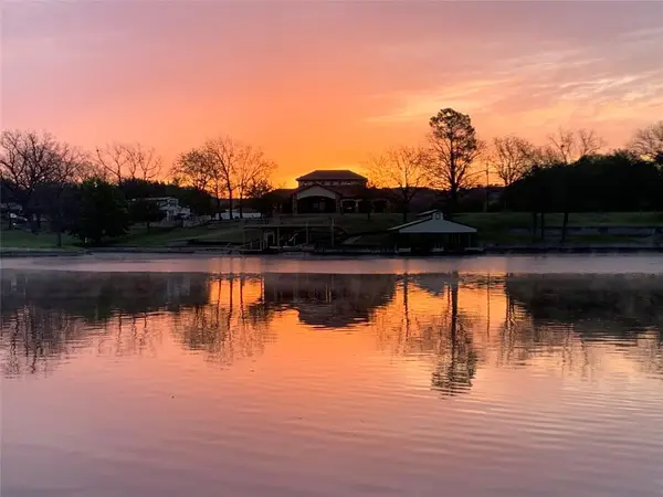 1713 Aztec Trl, Kingsland, TX 78639