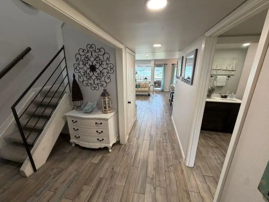 151 Comanche Pt, Point Venture, TX 78645 - #2