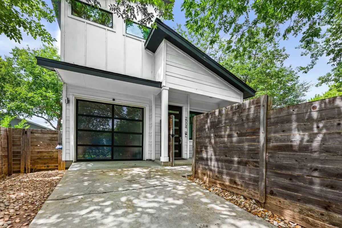 2004 E 10th St #2, Austin, TX 78702 - #1