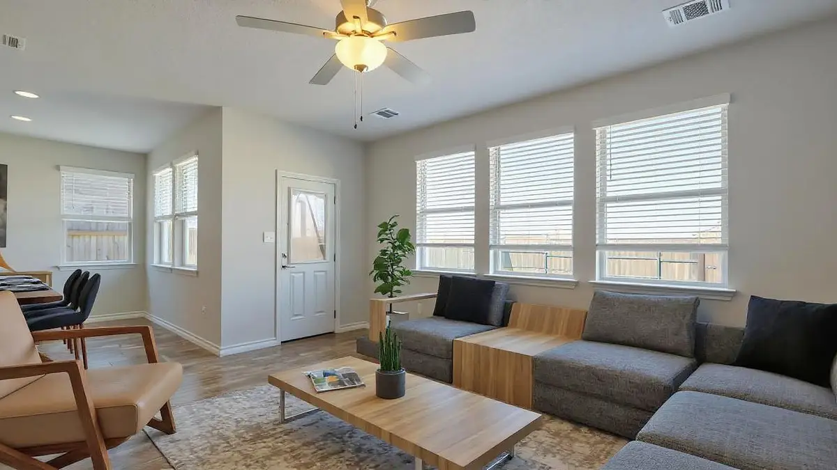 798 Eves Necklace Dr, Buda, TX 78610 - Image #1