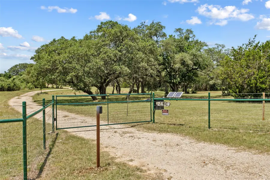 2409 Purgatory Rd, New Braunfels, TX 78132 - Image #2