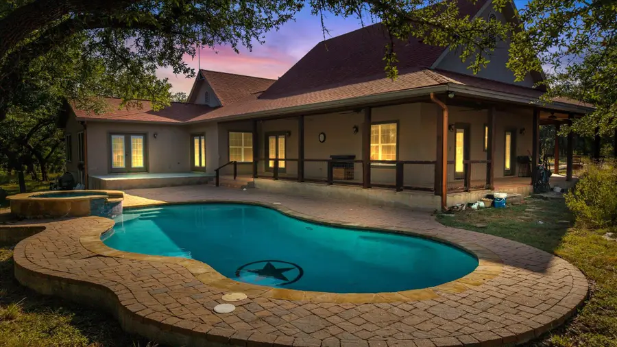 2471 Oak Run Dr, Wimberley, TX 78676 - Image #2