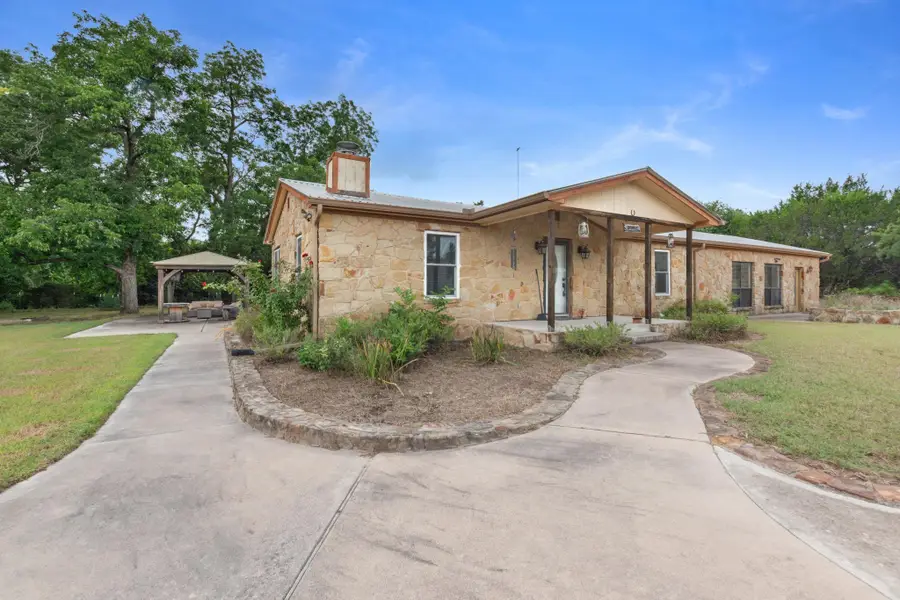 2742 County Road 1045, Lampasas, TX 76550 - #3